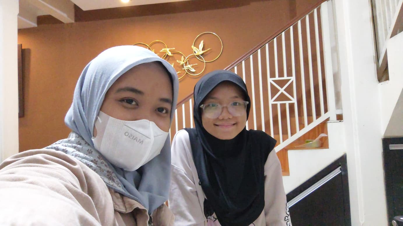 Kegiatan belajar Putri Rahayu